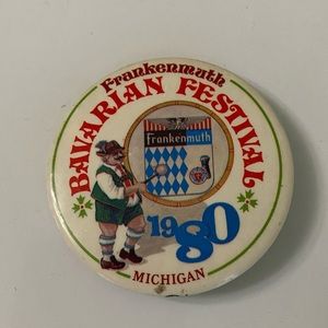 Vintage 1980 Frankenmuth Michigan Bavarian German Festival Pinback Button